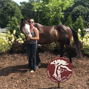 Meet your Posher, Lindsey